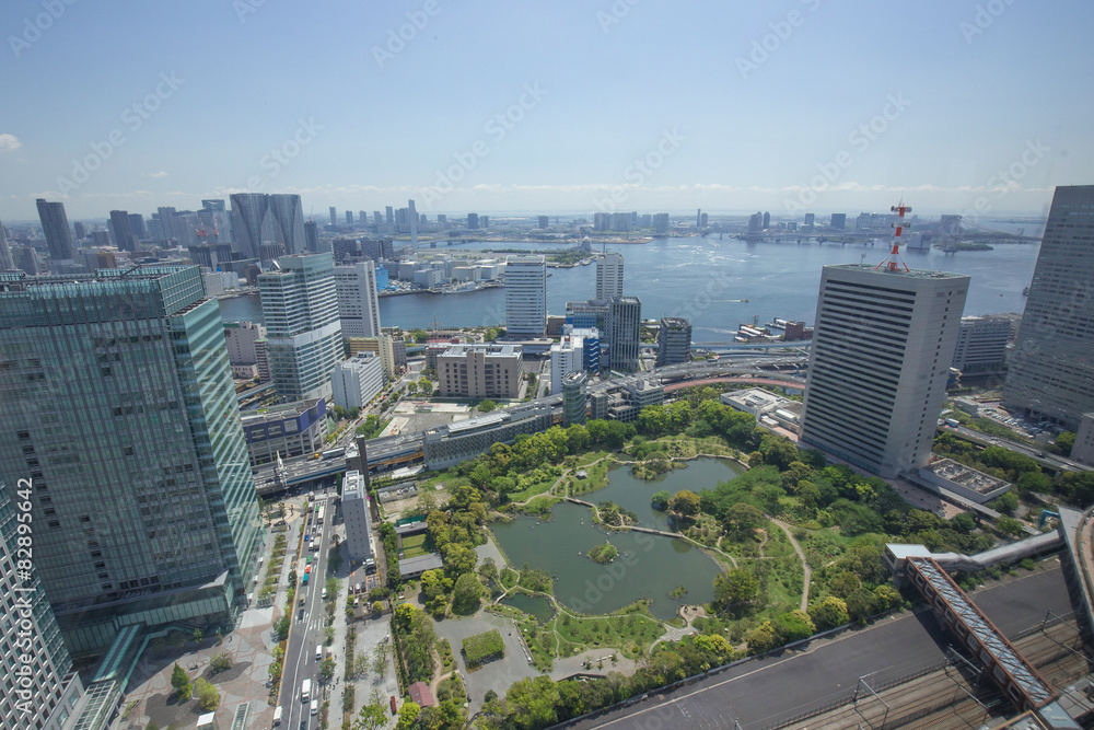 Obraz premium 高層ビルから東京湾の眺め