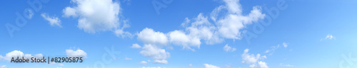 Panoramica di un cielo con nuvole