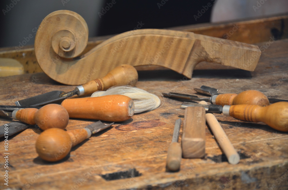 Naklejka premium Instrumentenbau