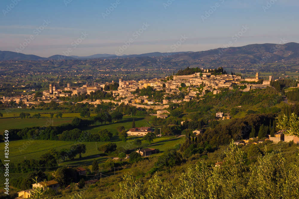 Foto panoramica di Spello in Umbria