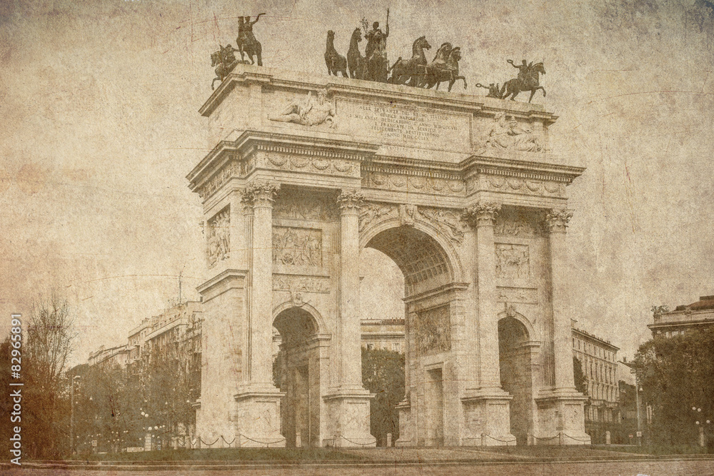 Obraz premium Arch of peace Milan Italy old postcard style