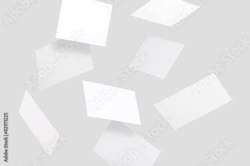 Wallpaper Mural Flying business cards Torontodigital.ca