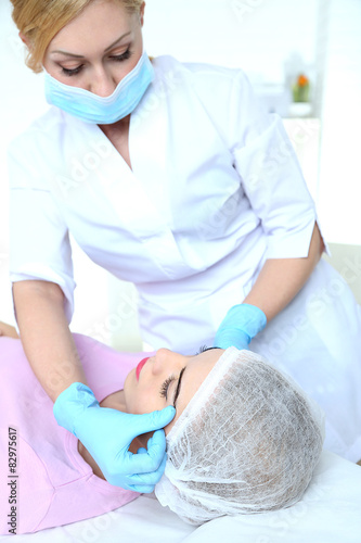 Permanent make-up (tattoo) ...