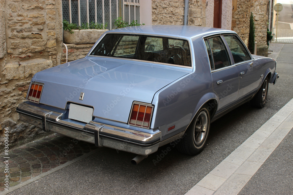 cadillac oldsmobile 1984 - Back
