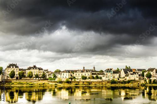 Gewitterwolken   ber Saumur
