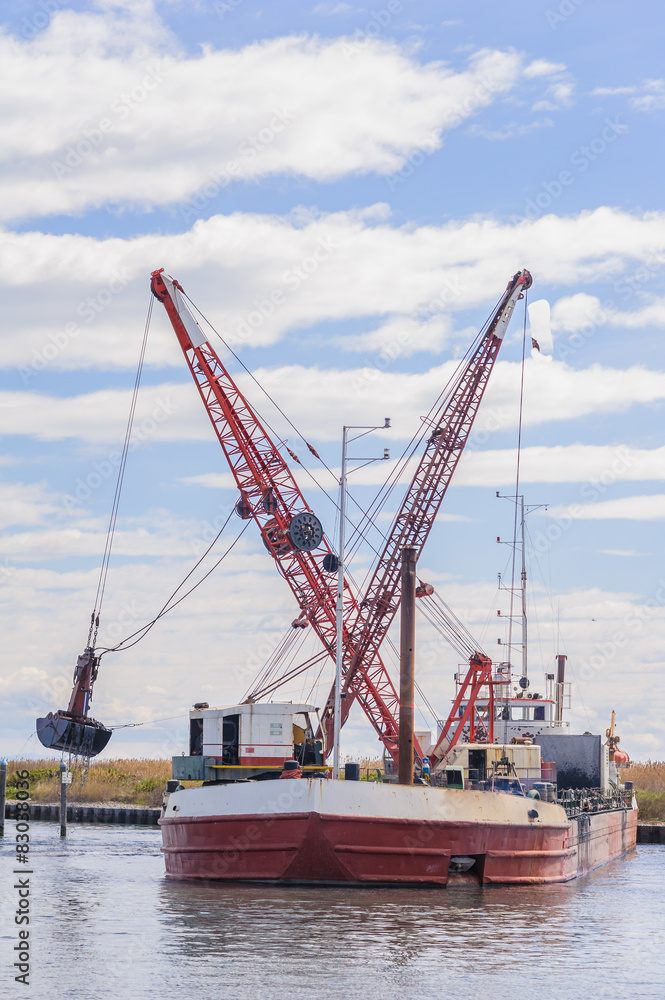 Dredger ship navy