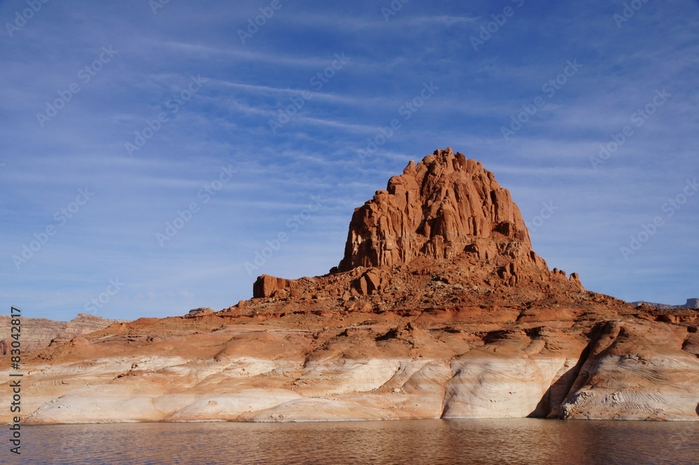 Fototapeta premium A cliff on the Lake Power bank.