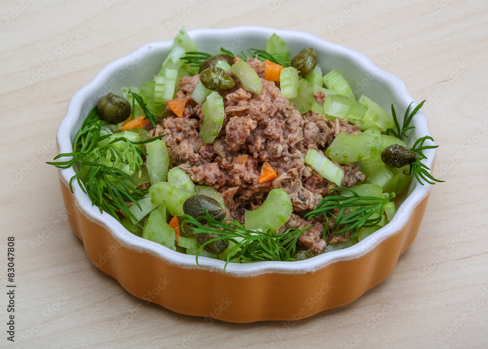 Tuna and celery salad