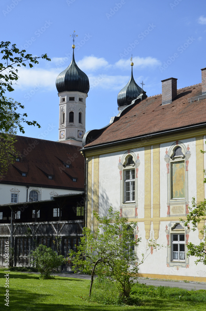 Kloster Benediktbeuern vor Benediktenwand