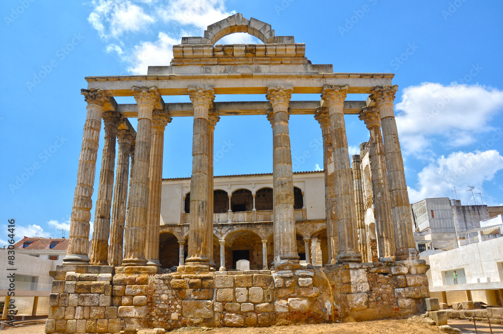 Fototapeta premium Templo romano de Diana, M√©rida, Espa√±a