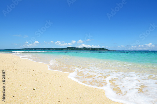 Fototapeta Naklejka Na Ścianę i Meble -  コマカ島の美しいビーチ