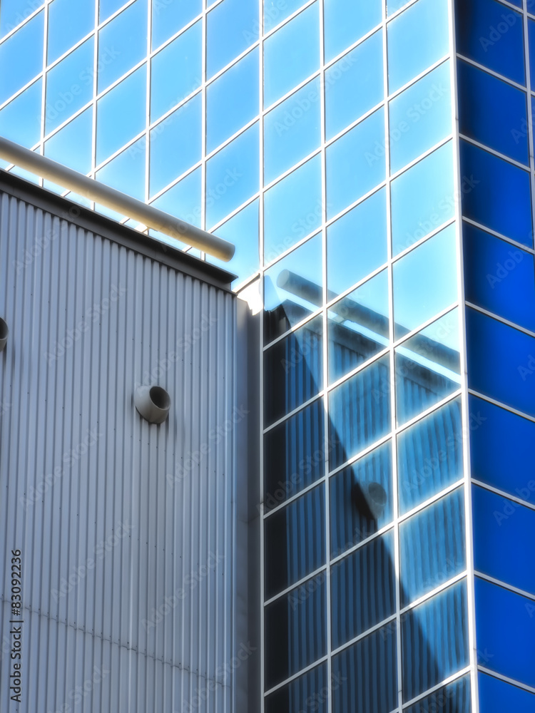Fototapeta premium Moderne Stadt-Architektur Hochhaus