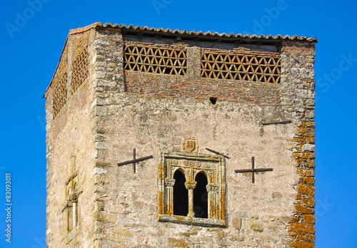 Trujillo, Cáceres, España, torre con ventana geminada photo