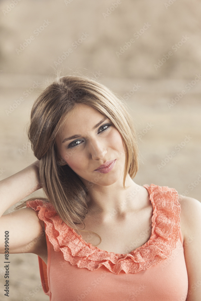 Naklejka premium Portrait of a beautiful woman