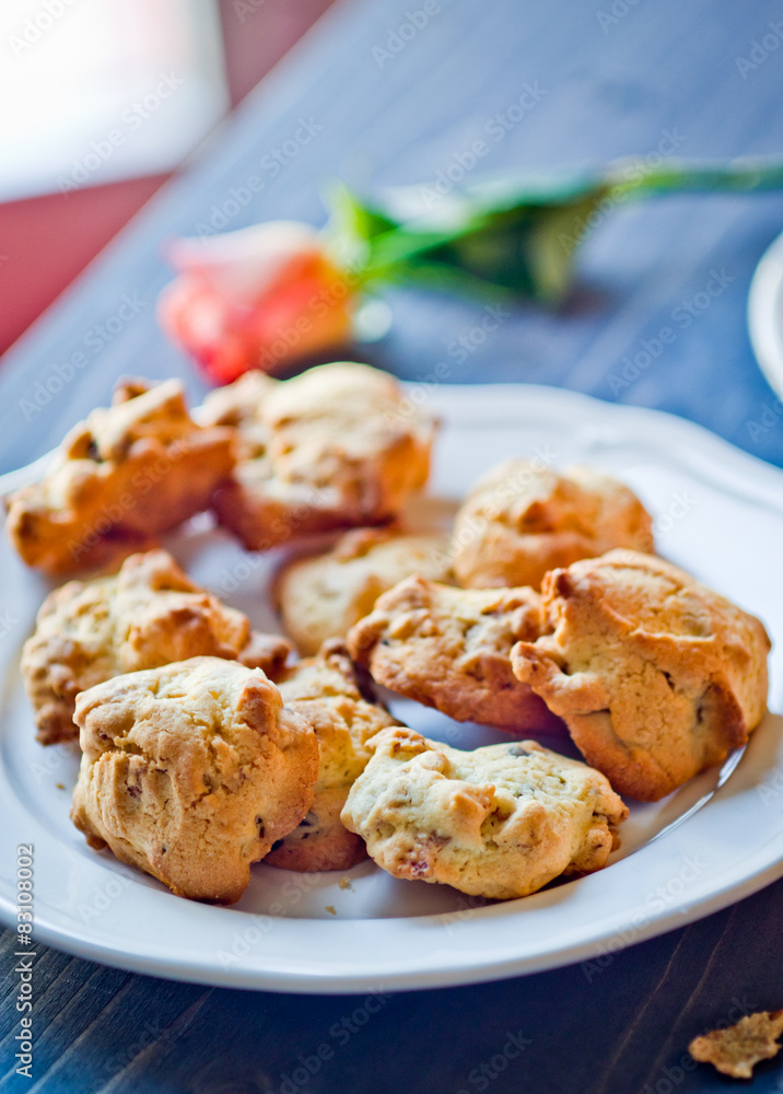 Fototapeta premium Biscuits, cornflakes and raisins