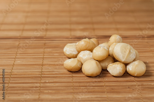 macadamian nuts