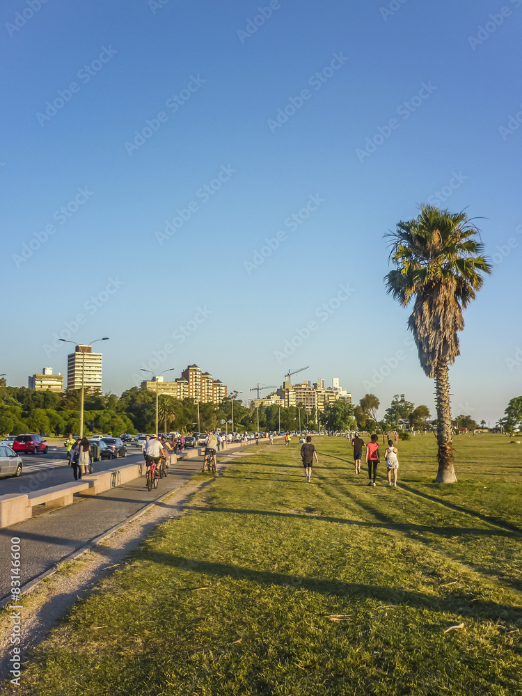 Obraz premium Park at the Coast in Montevideo