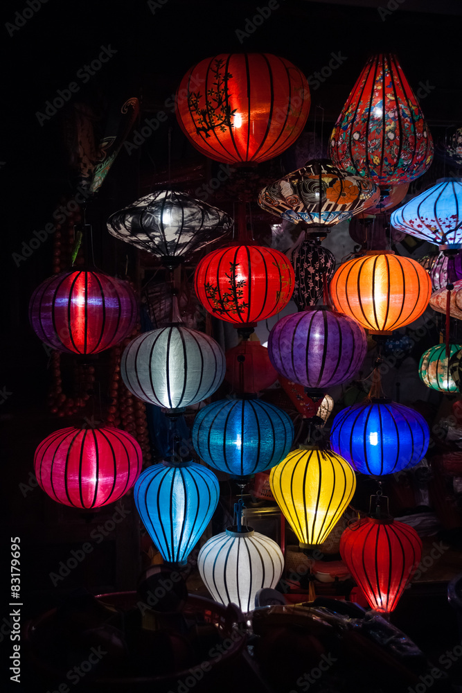 Fototapeta premium Night lanterns in old Hoi An town