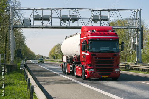 roter LKW