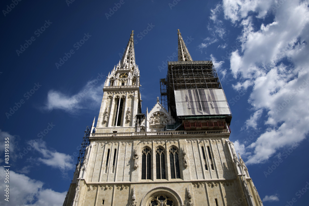 zagreb cathedral towers