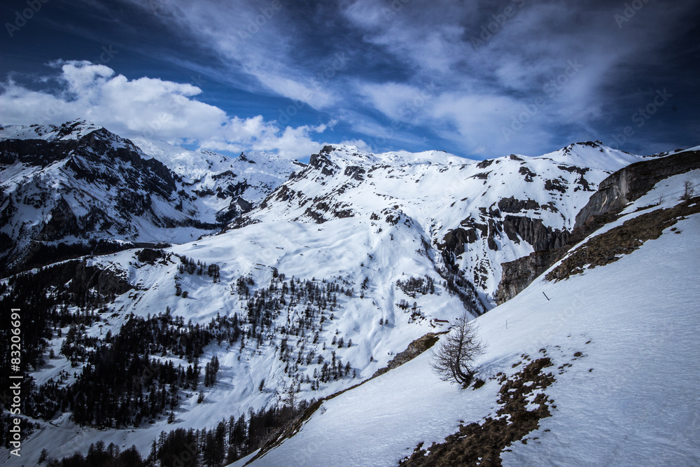 Fototapeta premium Mountains in Switzerland