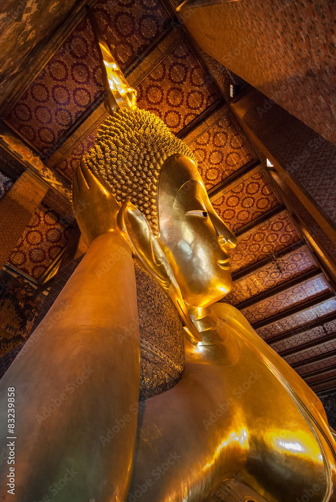 beautiful temple in Bangkok Thailand