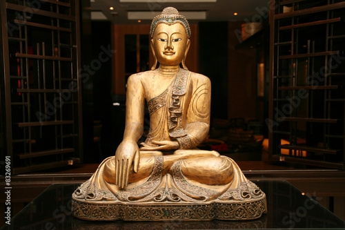 Statue of sitting golden Buddha