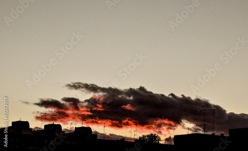 nube rojiza