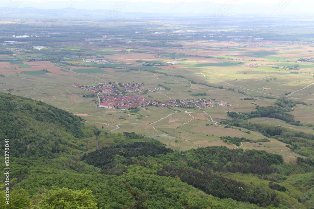 Vue sur la plaine d' Alsace Vosges France Vue sur la plaine d' Alsace Vosges France