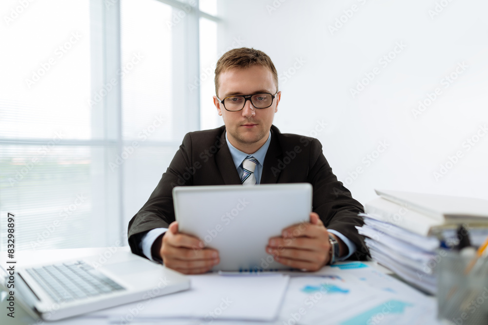 Using digital tablet Using digital tablet