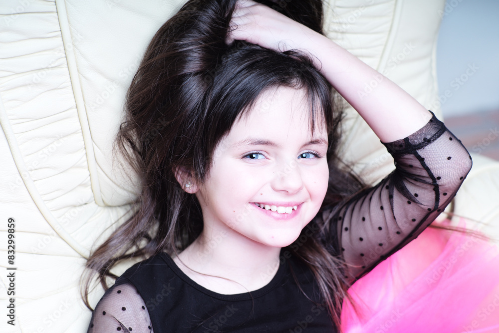 Fototapeta premium Cute smiling girl