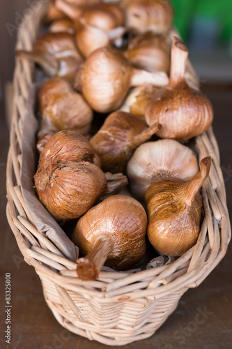 Smoked garlic in a wicker basket