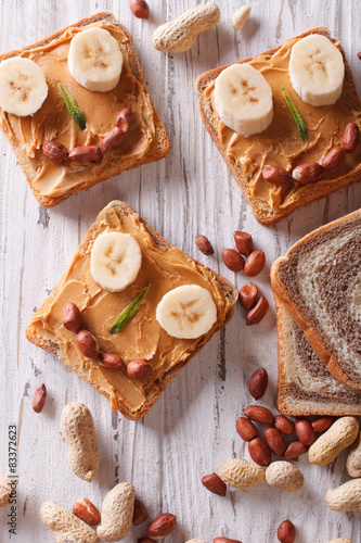 Healthy food: sandwiches with peanut butter and banana