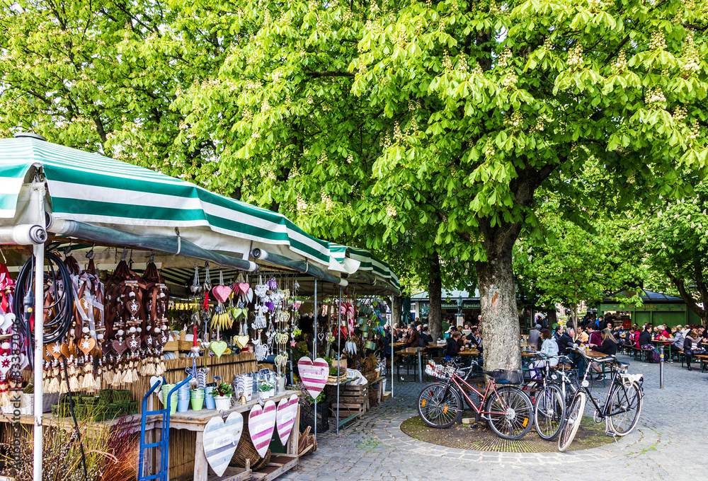 Obraz premium Munich, Germany: Viktualienmarkt - famous delicatessen market