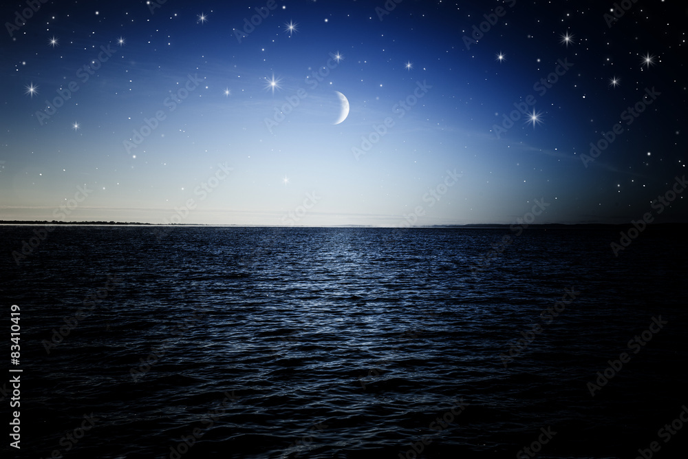 Sternenhimmel über dem Meer