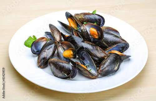 Boiled mussels
