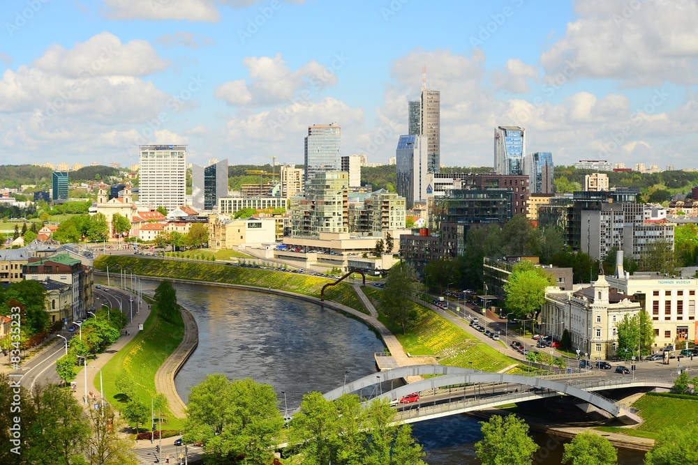 Obraz premium View to the Vilnius city from Gediminas castle hill