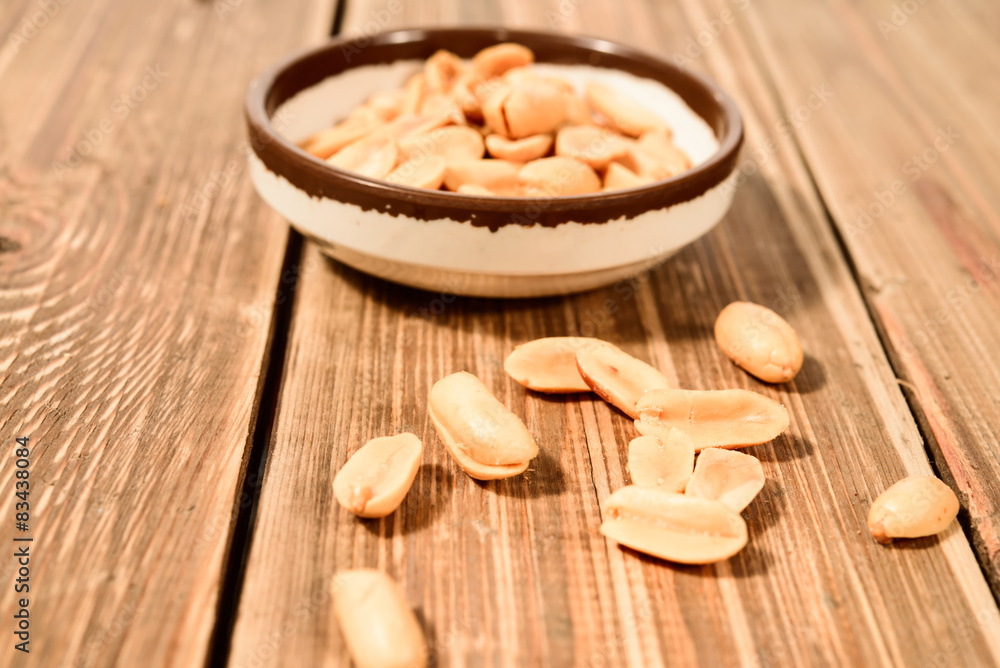 A bowl of roasted peanuts