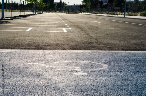 Plazas de aparcamiento para minusválidos