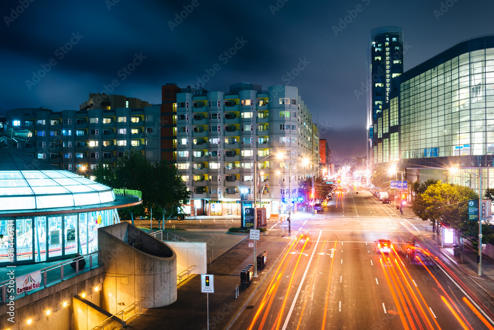 Long exposure of traffic on Howard Street at night, in San Franc