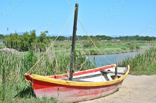 bateau à l'abandon