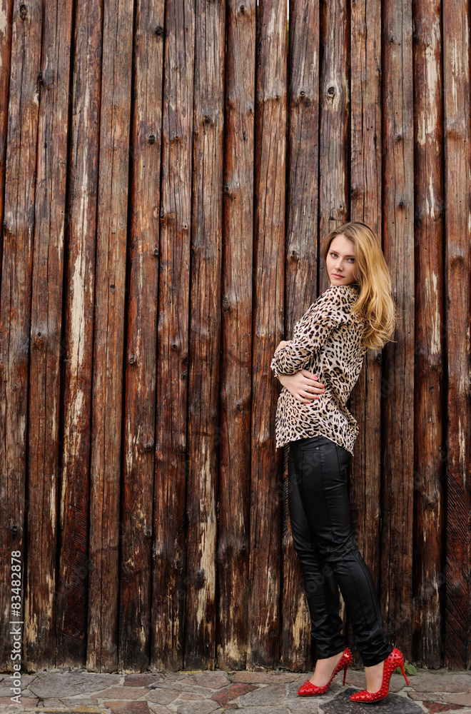 Fototapeta premium Amazing girl with freckles