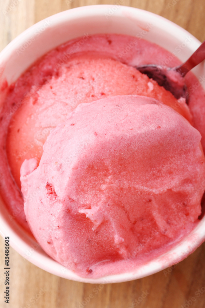 red homemade strawberry ice cream scoop red homemade strawberry ice cream scoop