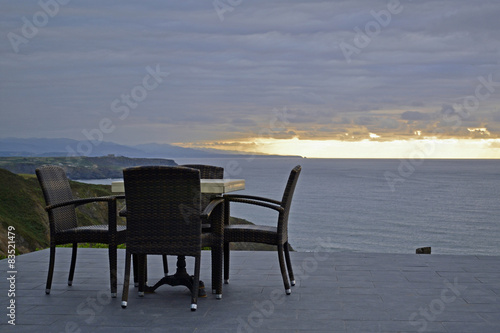 Atardecer en hotel romántico