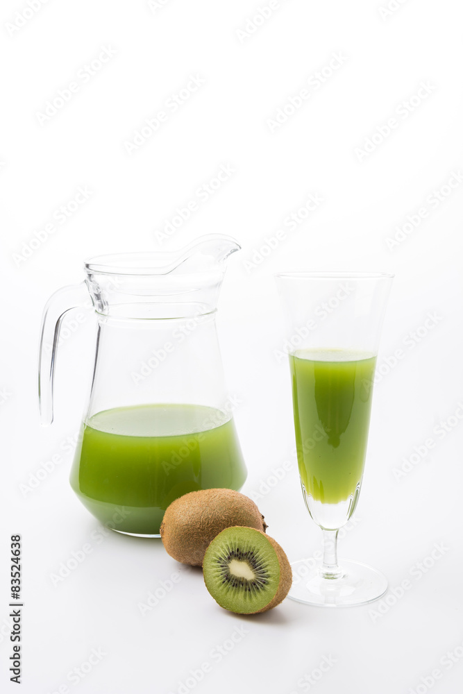 Kiwi fruit and kiwi juice Kiwi fruit and kiwi juice
