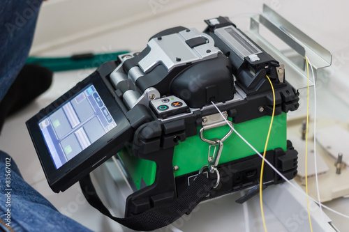 Obraz na płótnie fiber optic cable splice machine w salonie