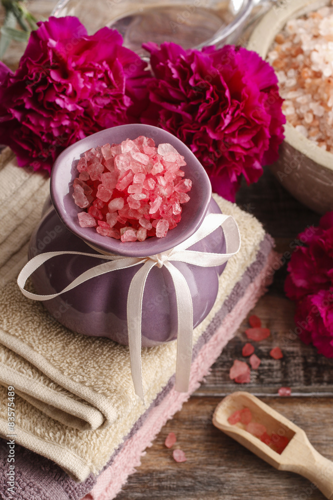 Spa set: sea salts, essential oil, towels Spa set: sea salts, essential oil, towels