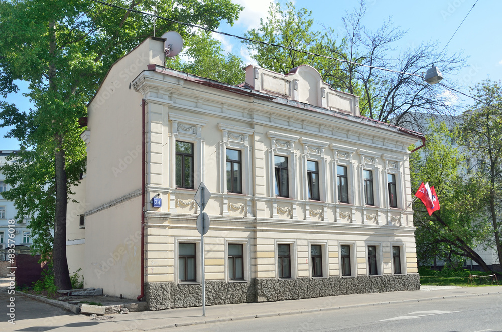 Obraz premium Москва. Старинный особняк в Товарищеском переулке, дом 34