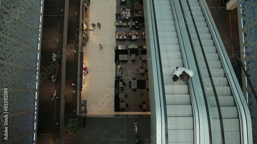 Aerial Hyperlapse, Zeitraffer über Shopping Center