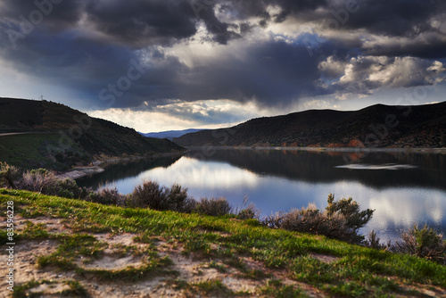 echo reservoir in utah with dramatic clouds